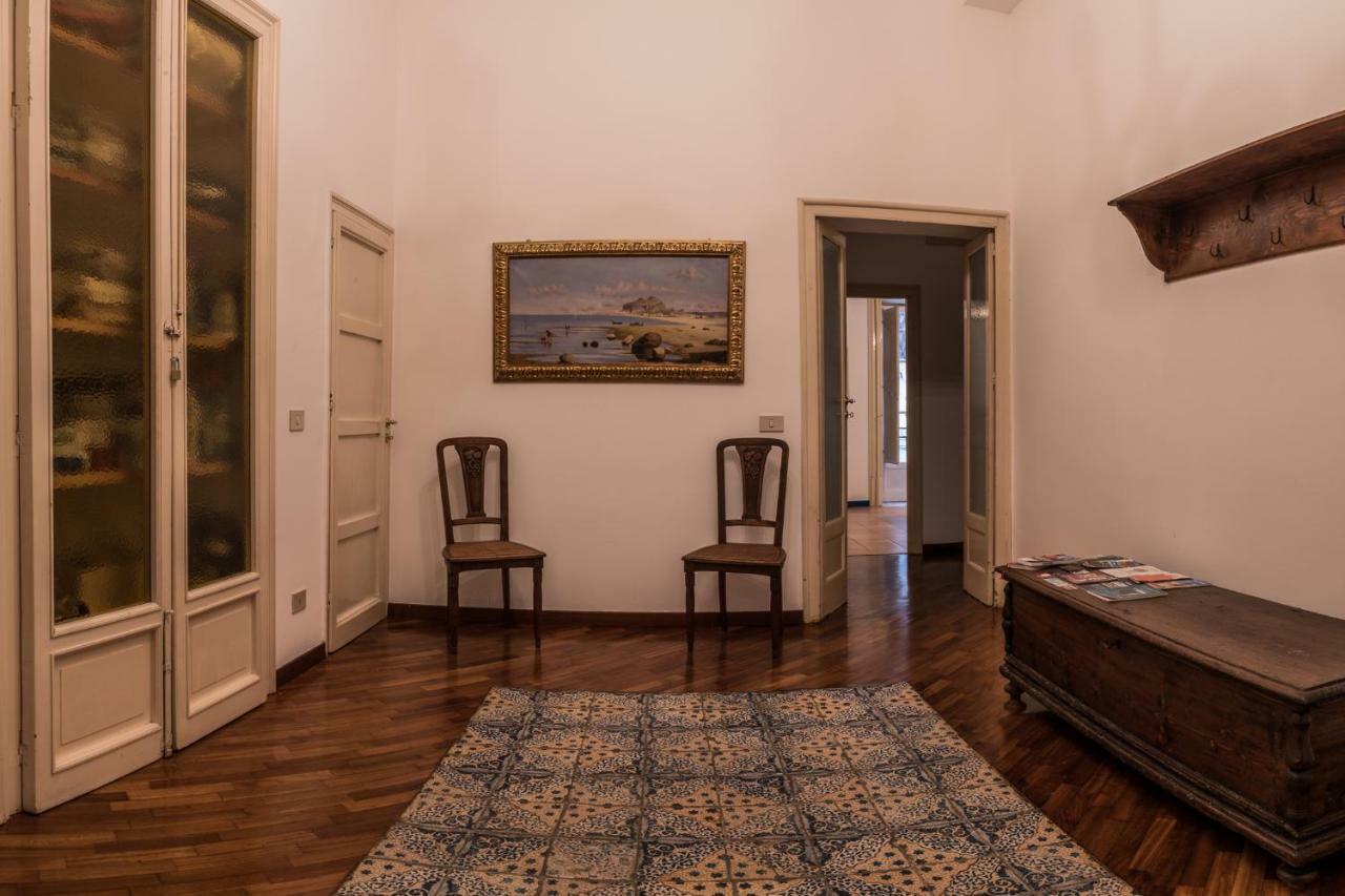 Appartamento Palazzo Pace Al Cassaro 巴勒莫 外观 照片