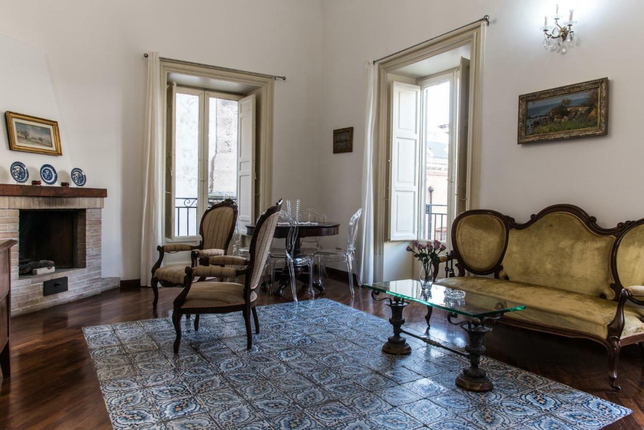 Appartamento Palazzo Pace Al Cassaro 巴勒莫 外观 照片