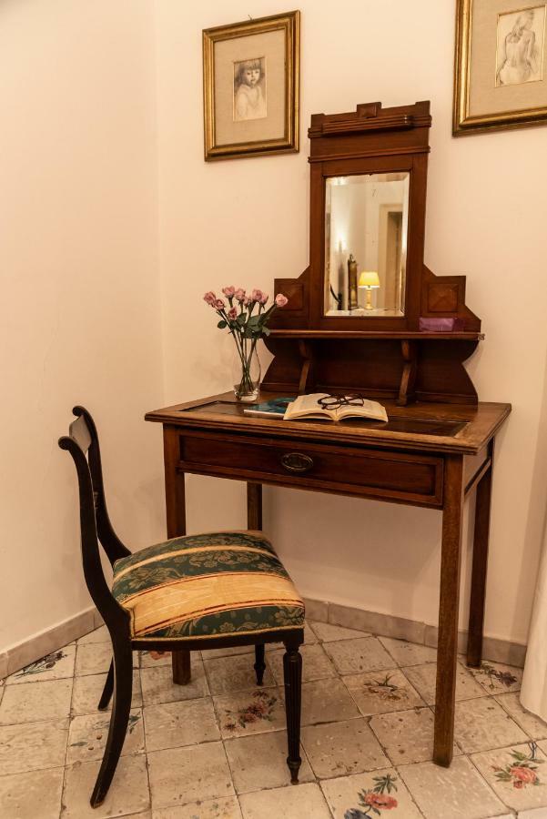 Appartamento Palazzo Pace Al Cassaro 巴勒莫 外观 照片